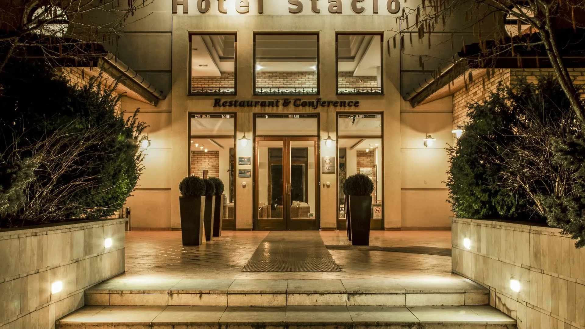 酒店 布达佩斯机场斯塔西奥高级健康及会议中心酒店 韦切什